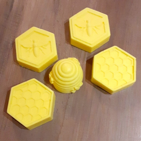 Handcrafted Other - ⭐️SOLD⭐️Handcrafted Japanese Cherry Blossom Soap